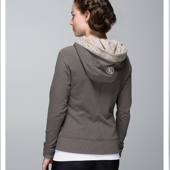 Lululemon Movement Jacket Telemark Print Hoodie Jacket Size 6 - Picture 1 of 14